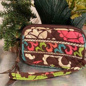 Vera Bradley Lola print wristlet